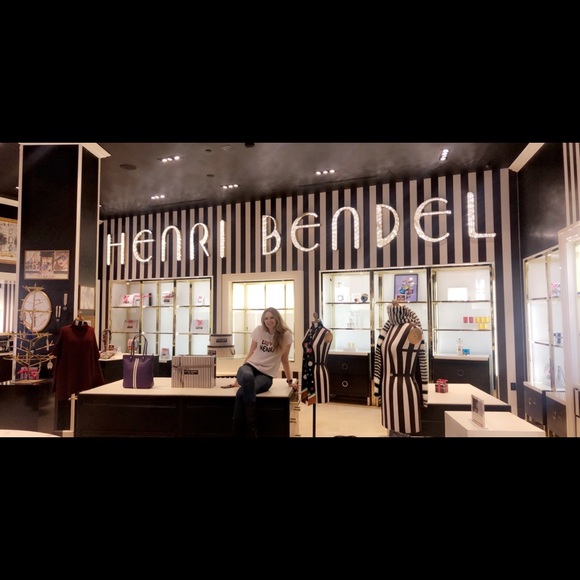 Meet your Posher, Davilyn - Picture 7 of 8